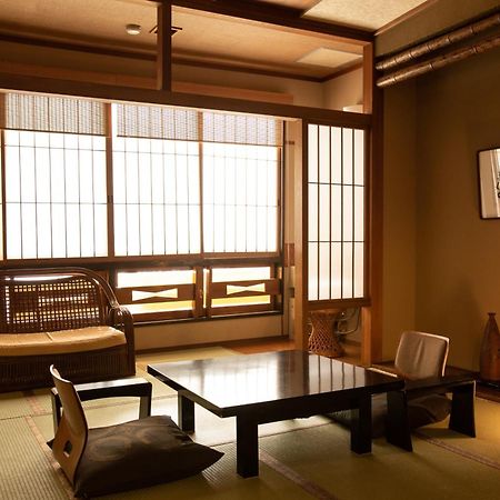 城崎温泉 旅館 つばき乃 - Kinosaki Onsen Ryokan Tsubakino Toyooka  Esterno foto
