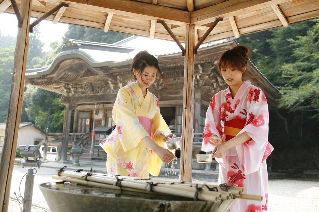 城崎温泉 旅館 つばき乃 - Kinosaki Onsen Ryokan Tsubakino Toyooka  Esterno foto